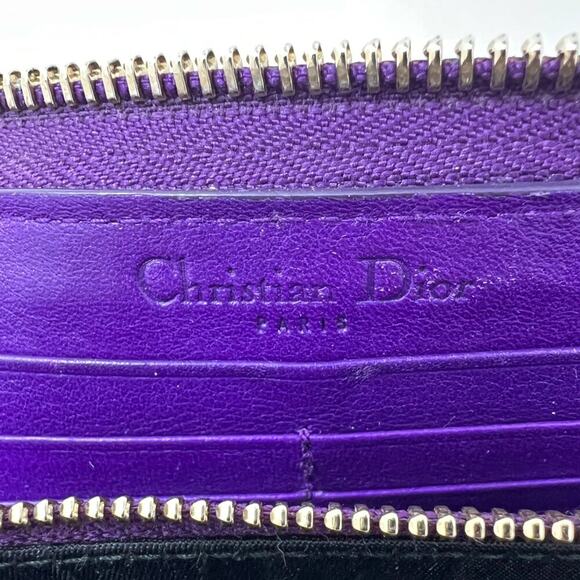 Christian Dior Purple Patent Cannage Quilted Zipper Wallet with Logo Charms - Picture 4 of 7